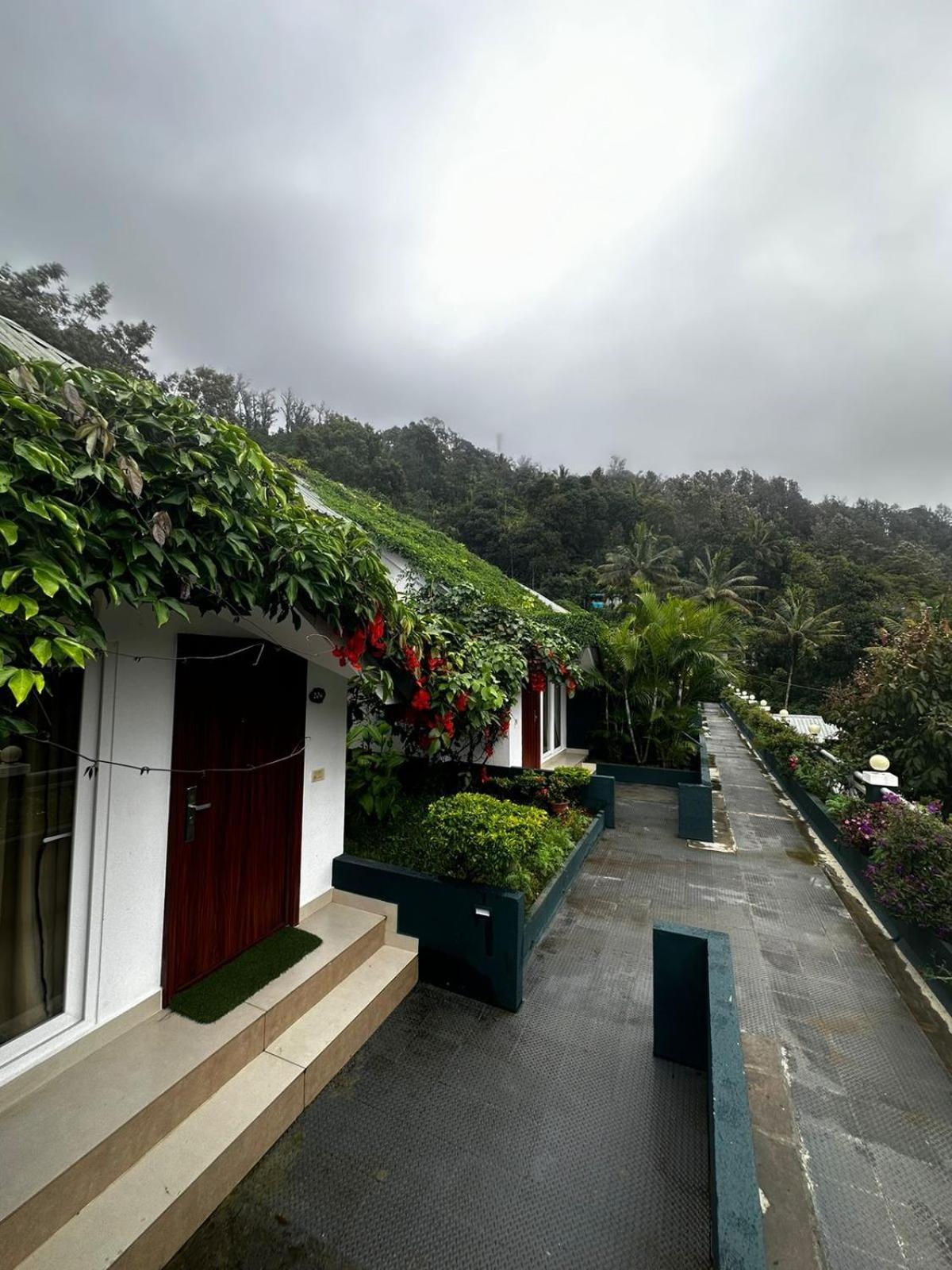 Munnar Tea Hills Resort - Mthr Dış mekan fotoğraf